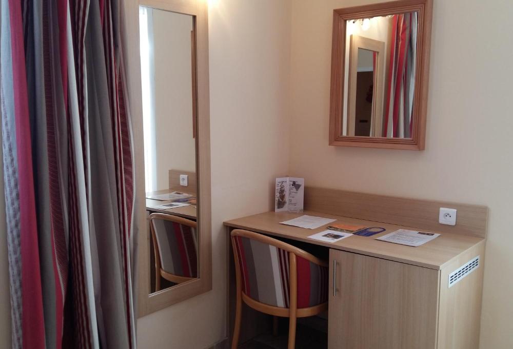 Single Room with Terrace